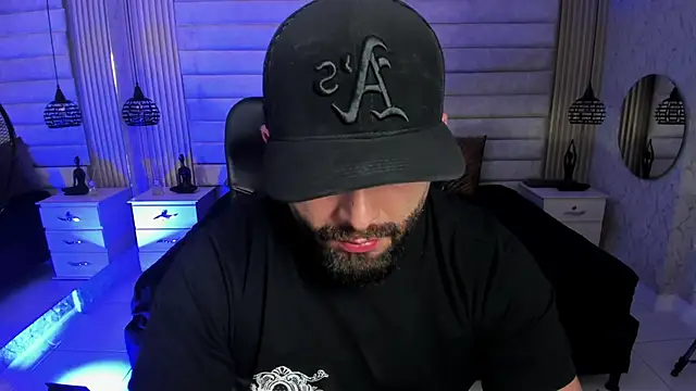 Онлайн чат XXX jhon_bear03