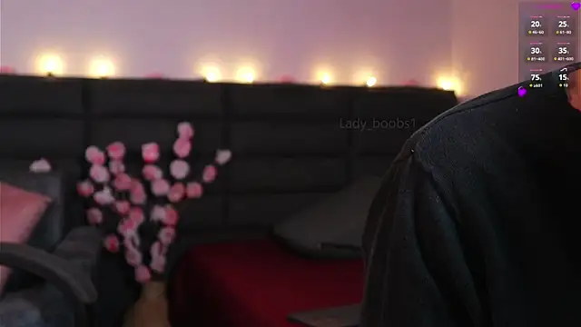 kathieandpovcock1 – Naživo XXX chat