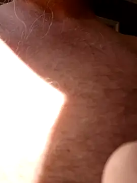 FragrantToe529 Show in webcam