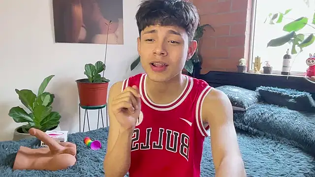 Andy_Belier23 Chat XXX in diretta