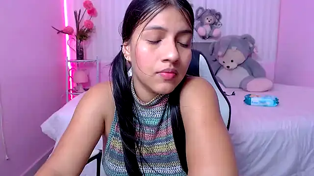 zara_cute লাইভ XXX চ্যাট