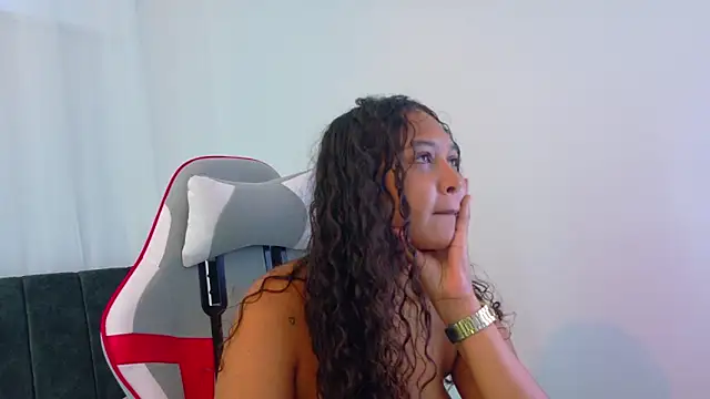 Honnie_cute: онлайн-секс-чат