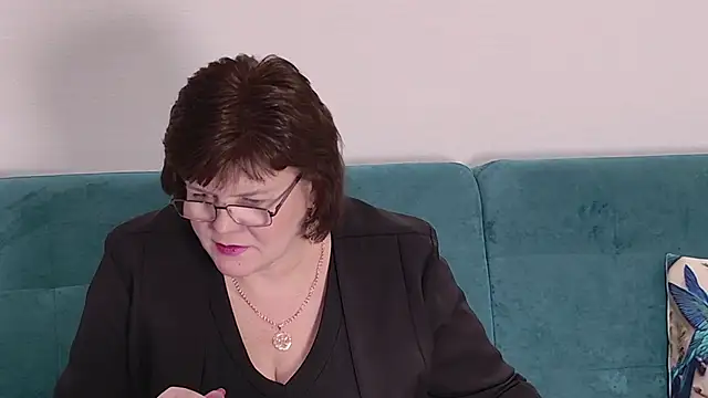 Sandra_Sunrise 现场XXX聊天