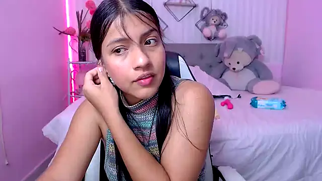 zara_cute's Live XXX Chat