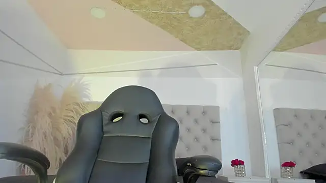 CarolineFyre: απευθείας συνομιλία ΧΧΧ