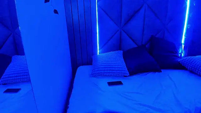 Yaraviper__ Live XXX Chat