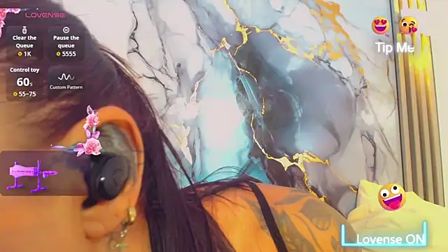 عرض كام khiara_moretti