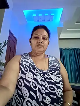 Chat +18 de MERY_ZINTA ao vivo