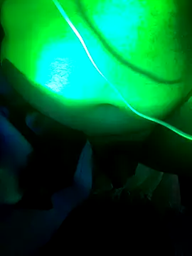 Leocesar37 live XXX chat