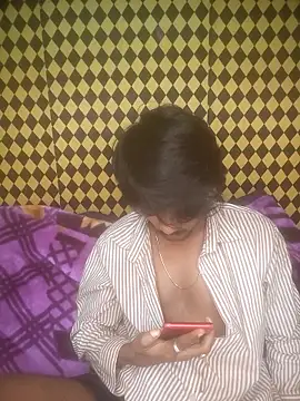 Freakingromance 即時 XXX 聊天