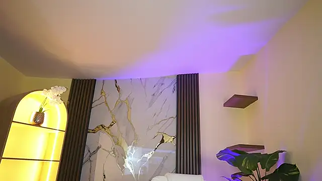 Chat +18 de TessaaFox ao vivo