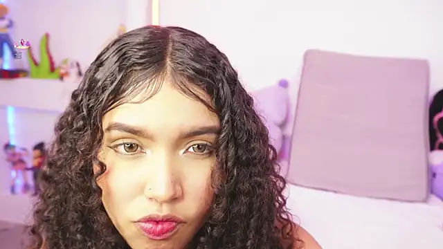 Chat +18 de EloiseSweetxx ao vivo