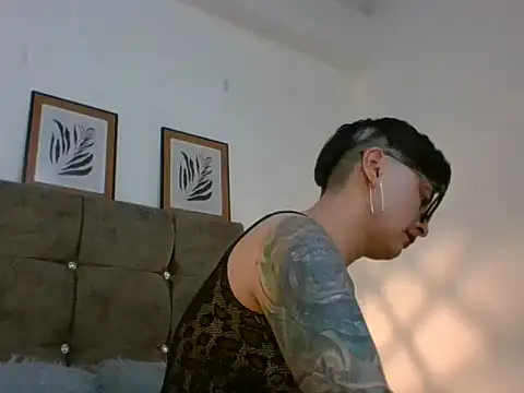 kat_paradise Live XXX Chat