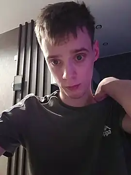 yemaxx live XXX chat