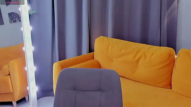 nymerialilith's Live XXX Chat