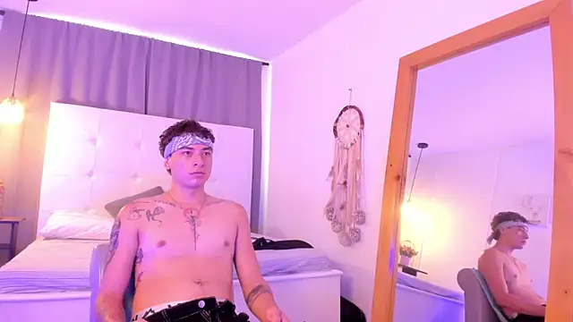 Chat +18 de Thiago_2003_ ao vivo