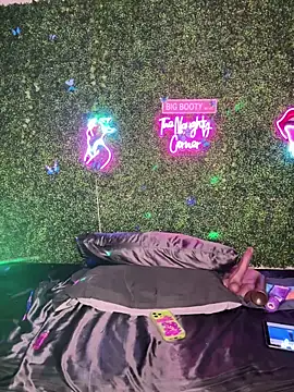 RenaThickAss – Live XXX-chat