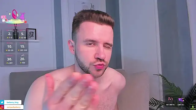 Онлайн чат XXX EnriqueBarberry