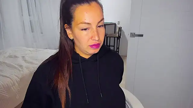 Chatroom XXX en direct de AvisFlowers