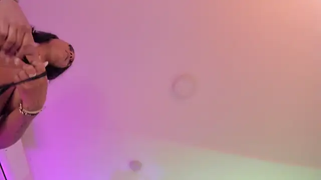 YariRose: απευθείας συνομιλία ΧΧΧ