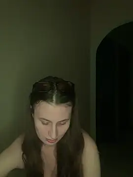 Flossy_Vettie Adlı Modelin Canlı XXX Sohbeti