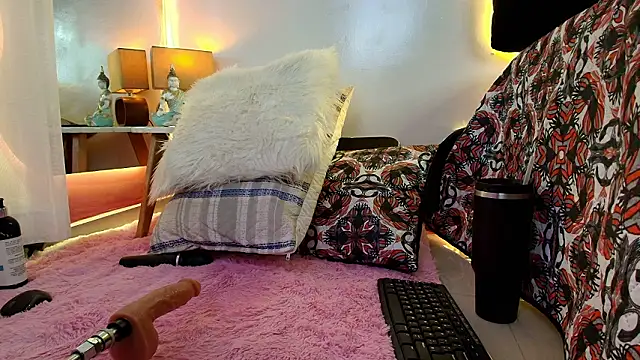 Chatroom XXX en direct de lorrayne_