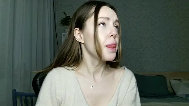 Owly_NZ Chat XXX live