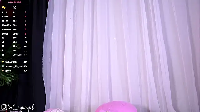 Bella-Franco Live XXX-chat