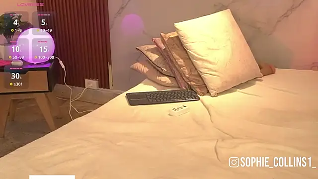 SophieCollins_1 Live XXX-chat