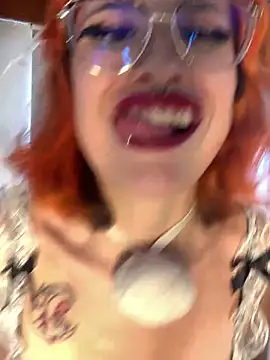 Show de Alice_Hecatee na webcam