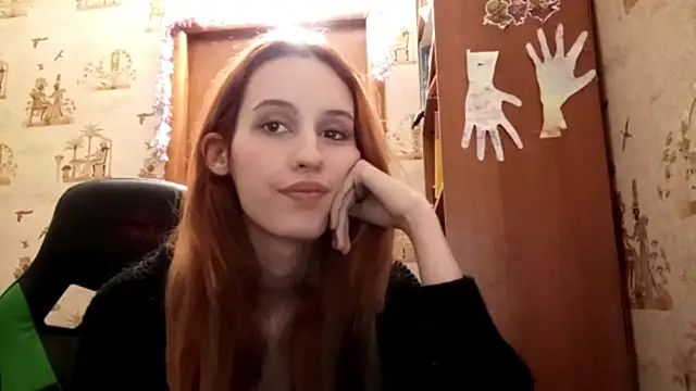 SirenFrost Live XXX-chat