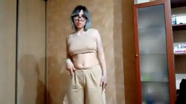 دردشة EvonTabb الجنسية المباشرة