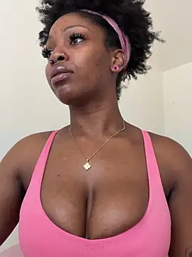 mochamimi élő XXX-chatje