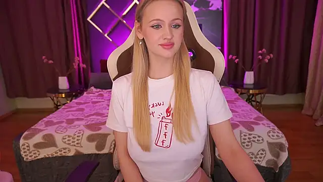 LylaYeess Chat XXX in diretta