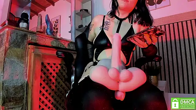 عرض كام madame_ibby