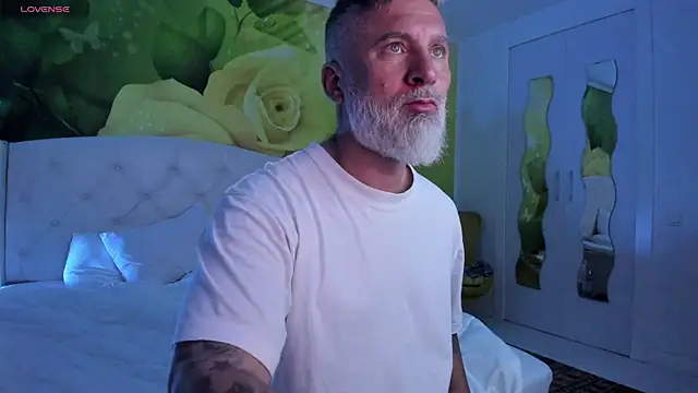 Živý XXX chat BlowMyXXL