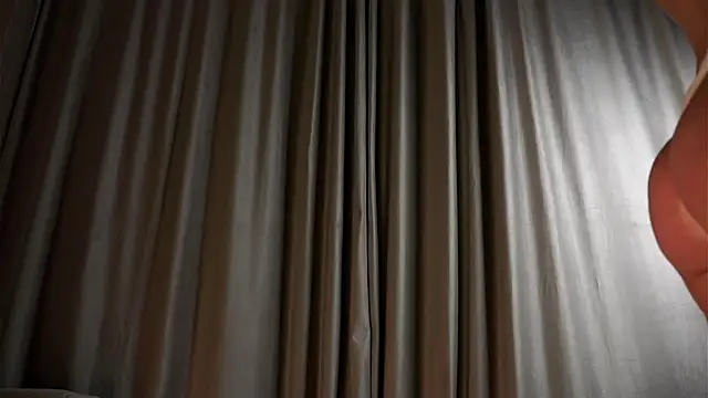 دردشة SunnivaCovil الجنسية المباشرة