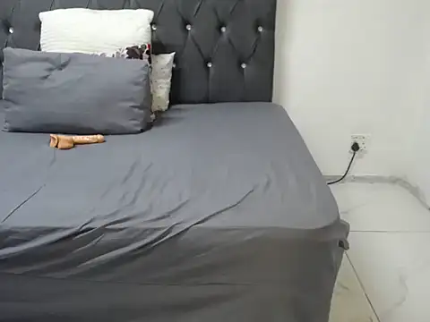 Онлайн чат XXX BootySoYummyX