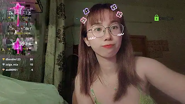 แชท XXX สดของ Lili_666