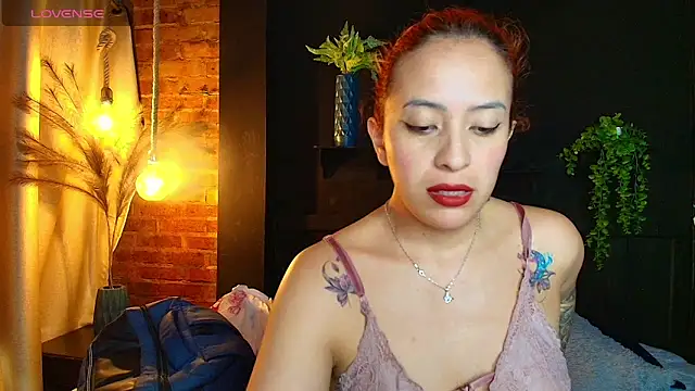 sahra_taylor_ Show in webcam