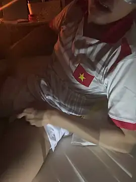 boyhigh1997 网络视讯表演