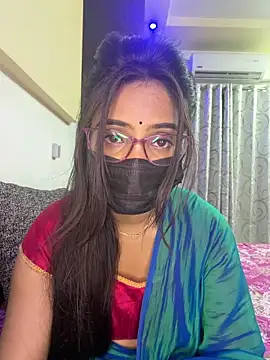 Nancy_Catz Chat XXX in diretta