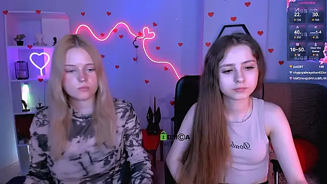 แชท XXX สดของ trixy_melison