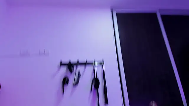 VannesaAlvernia élő XXX-chatje