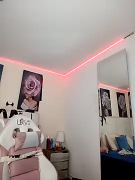 SamathaMay 网络视讯表演