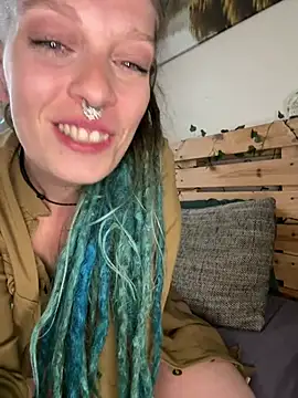 MenaDreadfull 라이브 XXX 채팅