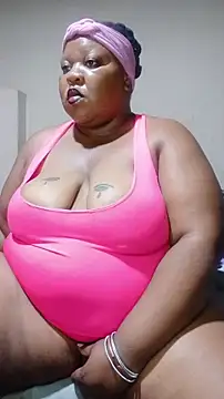 XSEXYBBW69X 网络视讯表演