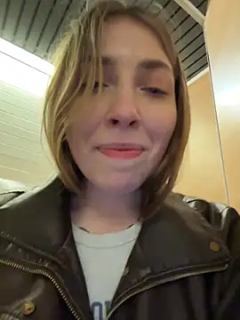 Sunny___Bunny Live XXX-chat