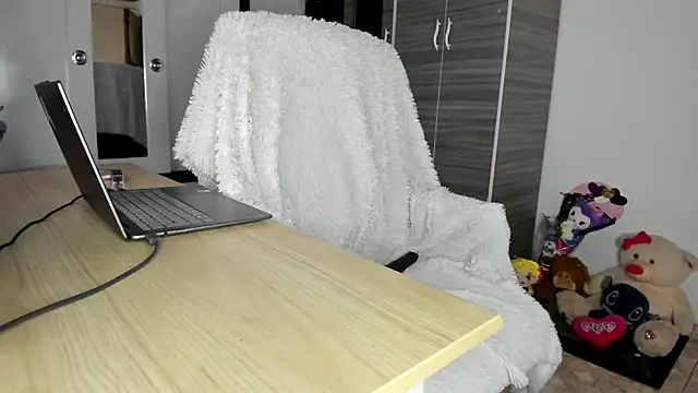 MollyCraft's Live XXX Chat