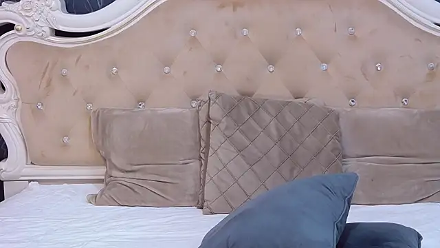 Lauren_Saint élő XXX-chatje